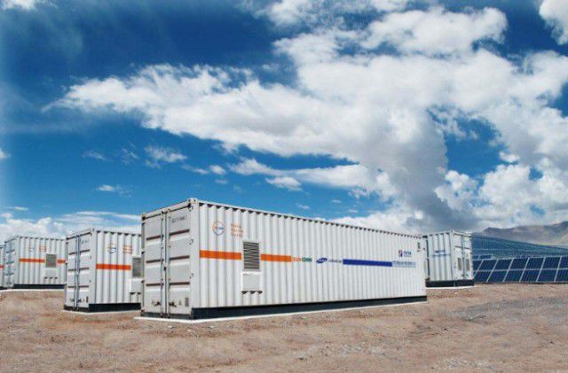 儲能 向左還是向右？——新能源發電及儲能系統與設備的未來抉擇